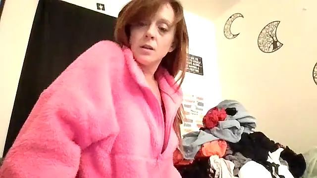 LoveLibz169 online show from November 2, 2025, 9:00 am