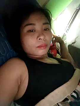 Snapshot of Squirrel-Pear chatting on November 1, 2025, 11:51 pm Squirrel-Pear online show from November 1, 2025, 11:51 pm