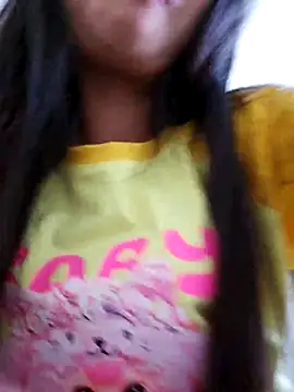 Squirrel-Pear online show from November 11, 2025, 8:25 am