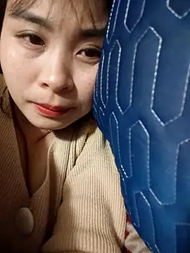 Squirrel-Pear online show from January 10, 2026, 2:41 pm