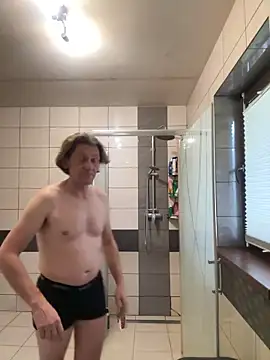 kon77777 online show from October 18, 2025, 9:32 am