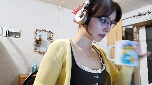 IcyKleys online show from October 23, 2025, 1:43 pm