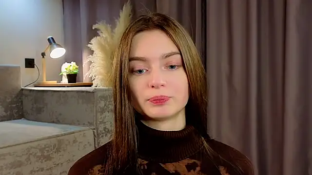 Snapshot of RosaMunoz_ chatting on October 25, 2025, 2:02 pm RosaMunoz online show from October 25, 2025, 2:02 pm