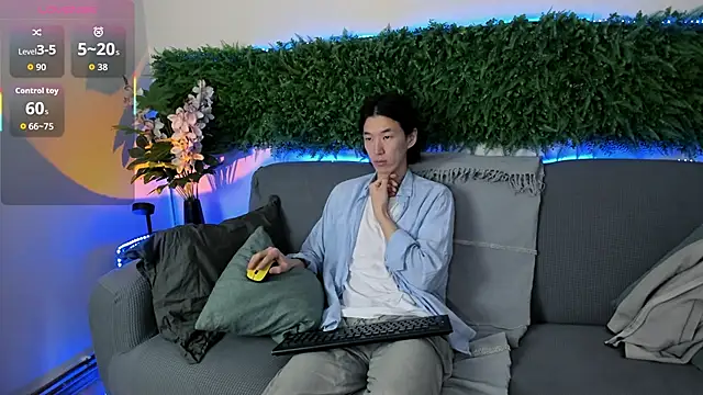 Snapshot of Jackson_Lei chatting on October 22, 2025, 6:35 am Jackson Lei online show from October 22, 2025, 6:35 am