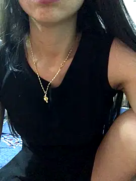 Kylie beem online show from November 9, 2025, 11:47 pm