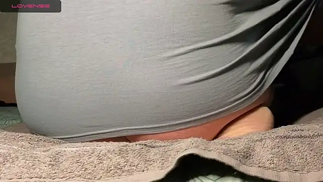 Very-sweet online show from February 11, 2026, 3:50 pm