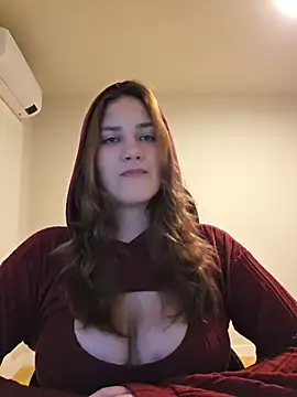MiaRides19 online show from July 15, 2026, 6:02 pm