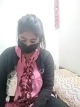 Hot Angle online show from November 24, 2025, 2:39 pm