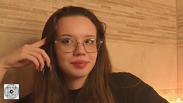 FabiolaCowing online show from October 29, 2025, 6:09 pm