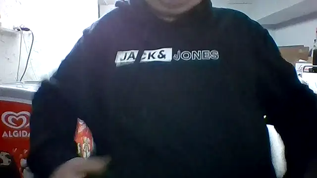 stefistefi8097 online show from January 9, 2026, 7:04 pm