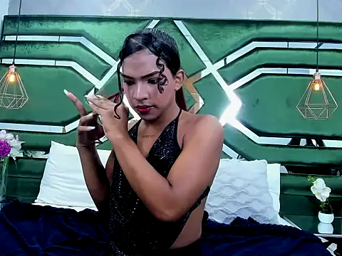 Asshley Clarkk online show from October 25, 2025, 11:40 am