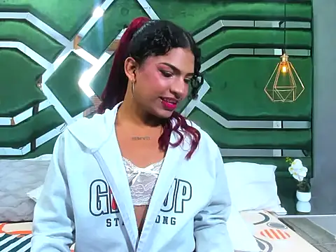 Asshley Clarkk online show from October 29, 2025, 11:34 am