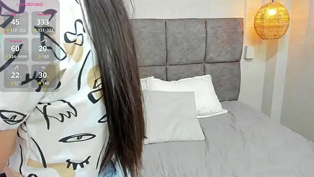 Snapshot of violeta_walton chatting on November 5, 2025, 7:03 pm violeta walton online show from November 5, 2025, 7:03 pm