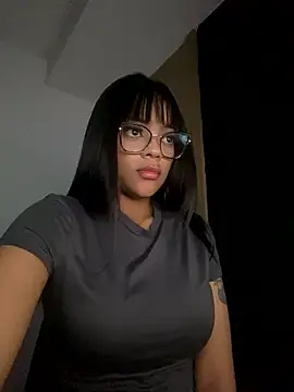 Snapshot of ImMaar chatting on January 13, 2026, 7:46 am ImMaar online show from January 13, 2026, 7:46 am