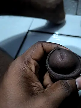 67yoki online show from November 11, 2025, 10:54 pm