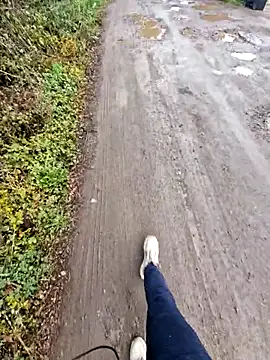 Snapshot of bbyxklaus chatting on October 22, 2025, 8:36 am bbyxklaus online show from October 22, 2025, 8:36 am