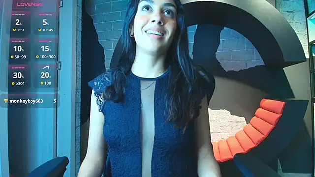 GeorginaCollins online show from October 26, 2025, 11:27 am