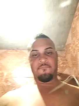 Snapshot of Jonathanbarreto chatting on November 4, 2025, 1:05 am Jonathanbarreto online show from November 4, 2025, 1:05 am