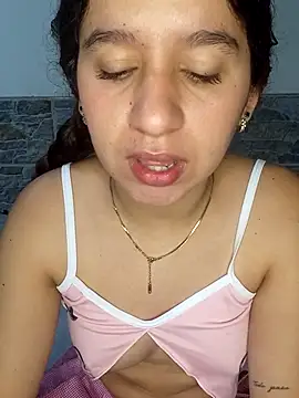 ValeryRc online show from October 22, 2025, 2:39 pm