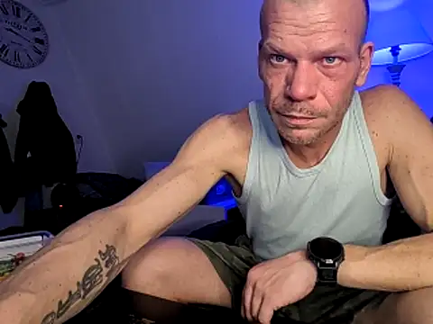 Snapshot of Kinky_Play1 chatting on February 12, 2026, 8:15 pm Kinky Play1 online show from February 12, 2026, 8:15 pm