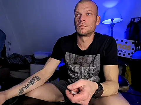 Snapshot of Kinky_Play1 chatting on February 23, 2026, 8:17 pm Kinky Play1 online show from February 23, 2026, 8:17 pm