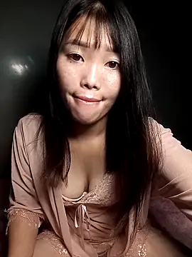 Fish yellow online show from October 29, 2025, 9:49 pm