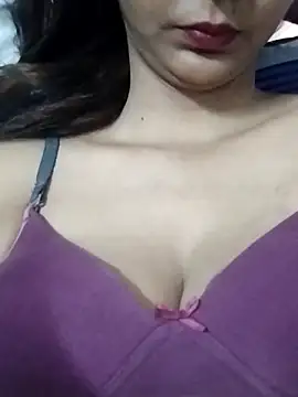 Aaliya BigBoobs 1 online show from May 17, 2026, 7:28 am