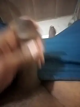 HeatableRevan online show from April 19, 2026, 1:05 am