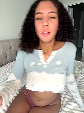 yourfavegirlnextdoor online show from October 26, 2025, 2:45 pm