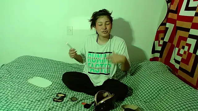 Kiram 044 online show from December 1, 2025, 2:22 pm