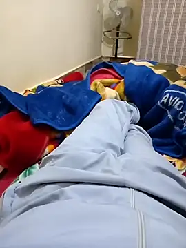 wivolove online show from November 18, 2025, 12:49 am