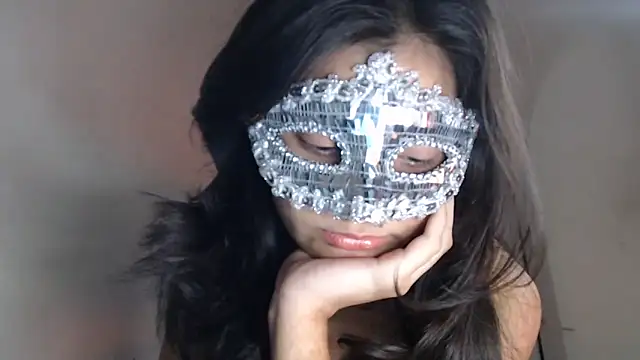 Hottie hania online show from December 21, 2025, 6:48 pm