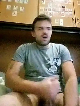 Camionista121998 online show from November 10, 2025, 6:51 pm