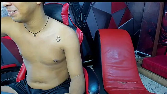 Raphael Latin online show from October 25, 2025, 3:58 am