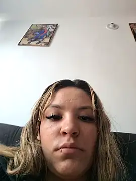 celeste 83 online show from November 25, 2025, 5:24 pm