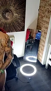 alphacloudGod online show from December 21, 2025, 5:36 am