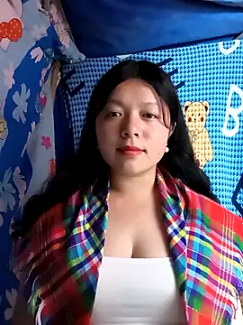 lisa-bae00 online show from March 1, 2026, 12:40 pm