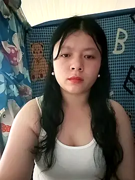 lisa-bae00 online show from April 3, 2026, 11:47 pm