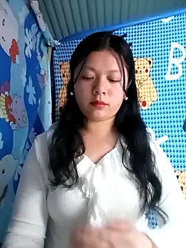Snapshot of lisa-bae00 chatting on April 16, 2026, 12:06 pm lisa-bae00 online show from April 16, 2026, 12:06 pm