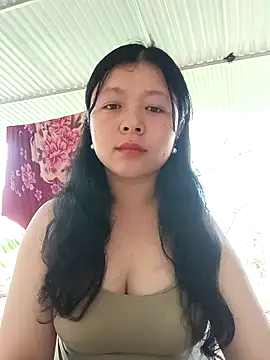 Snapshot of lisa-bae00 chatting on April 17, 2026, 4:04 am lisa-bae00 online show from April 17, 2026, 4:04 am