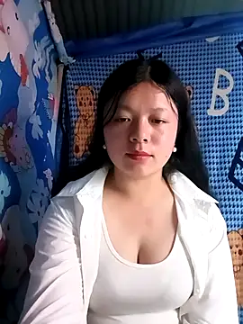 Snapshot of lisa-bae00 chatting on April 20, 2026, 12:41 pm lisa-bae00 online show from April 20, 2026, 12:41 pm