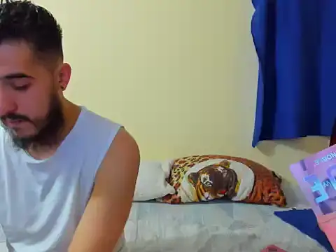 astredad2025 online show from November 11, 2025, 2:55 am