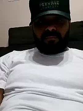 Sfdocom online show from October 25, 2025, 4:20 am