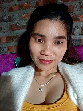 Bear bear0 online show from December 17, 2025, 4:13 pm