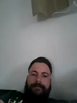 Ohbunnyfree online show from April 26, 2026, 6:05 pm