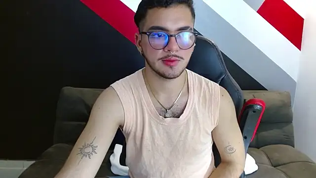 Zac Golden online show from November 28, 2025, 12:24 am