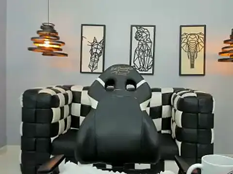 Bianca Millf online show from March 21, 2026, 4:06 am