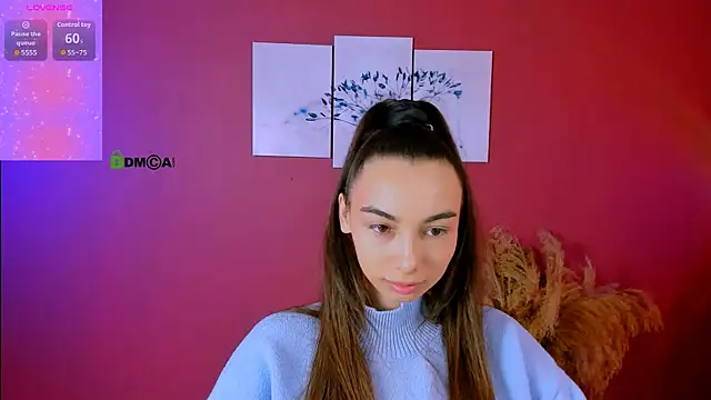 Snapshot of kira_light__ chatting on November 7, 2025, 9:42 am kira light online show from November 7, 2025, 9:42 am