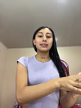 Violeet-Smith online show from October 30, 2025, 2:07 pm