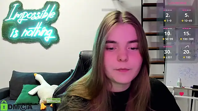 MiraaBloom online show from November 3, 2025, 2:29 pm